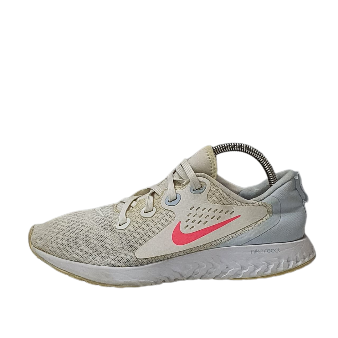 NIKE LEGEND REACT