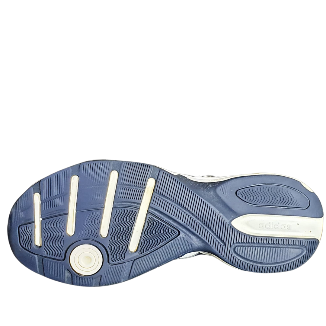 ADIDAS STRUTTER