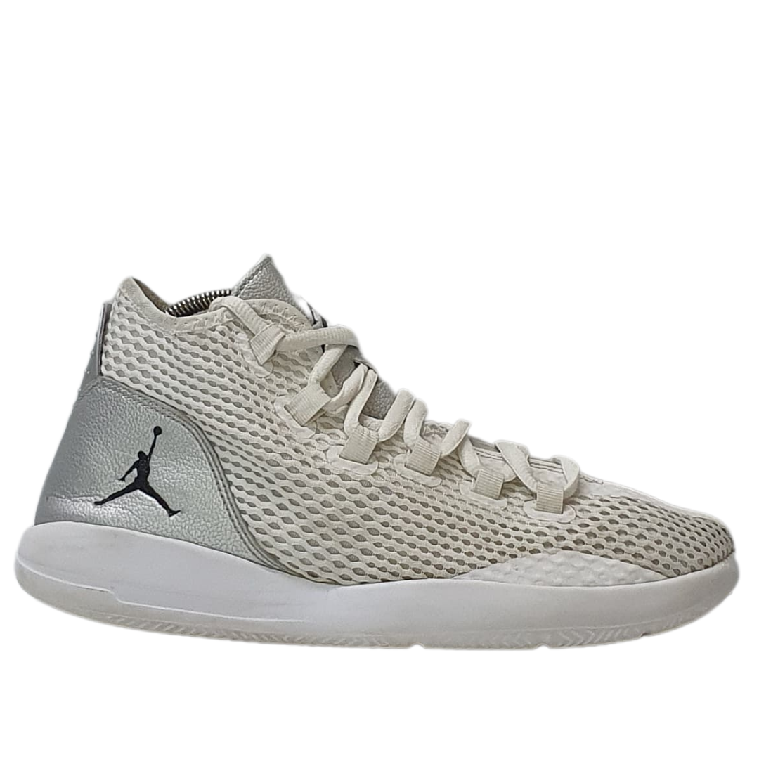 JORDAN REVEAL WOLF GREY
