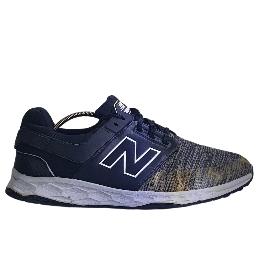 NEW BALANCE  FRESH FOAM ROAR  V1