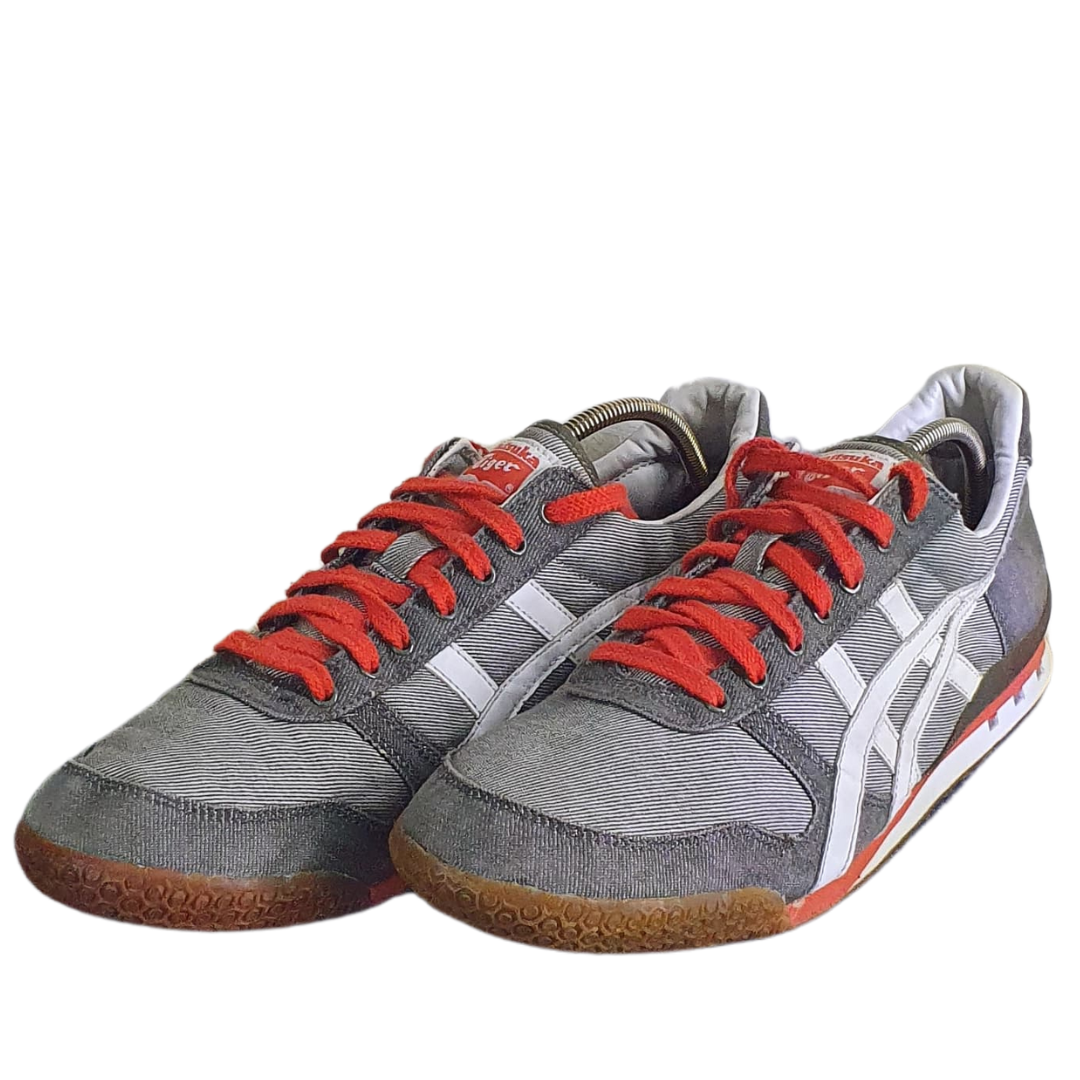 ONITSUKA TIGER