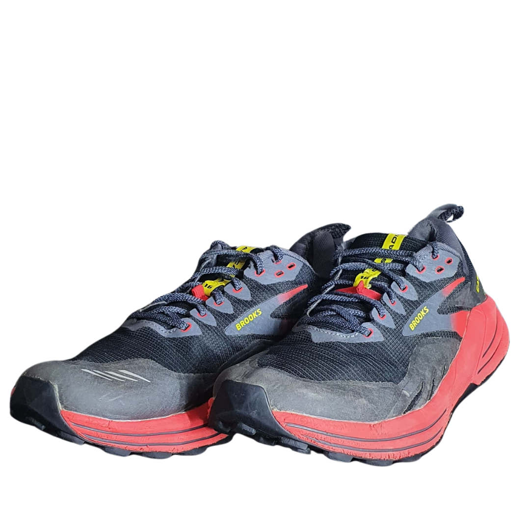 BROOKS CASCADIA 16