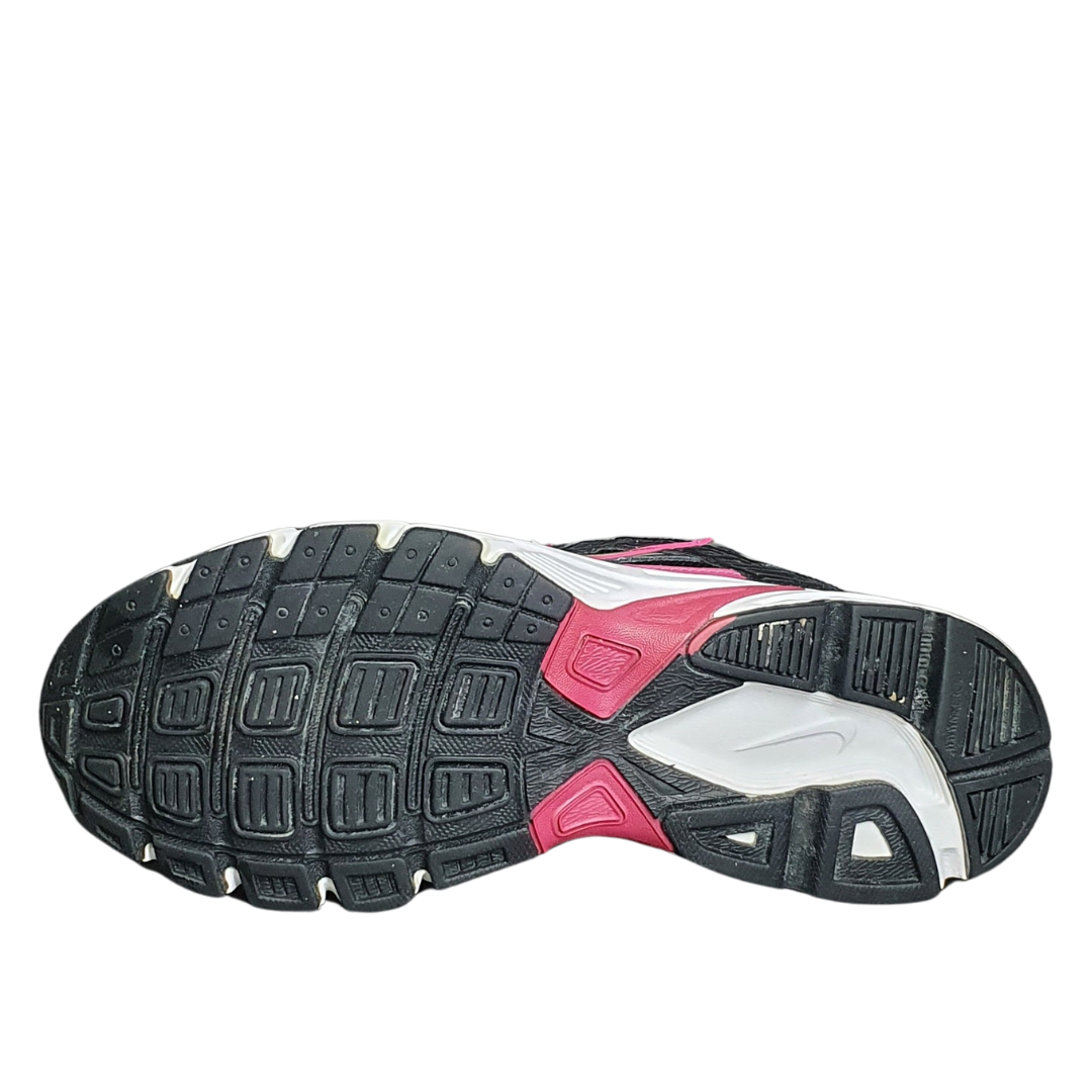 NIKE INITIATOR