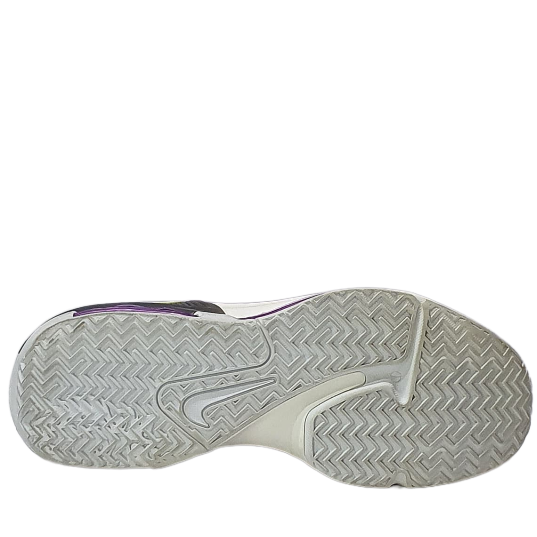 NIKE LE BORN  WITNESS 7