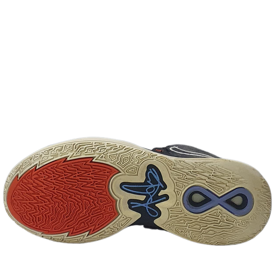 NIKE  KYRIE INFINTY