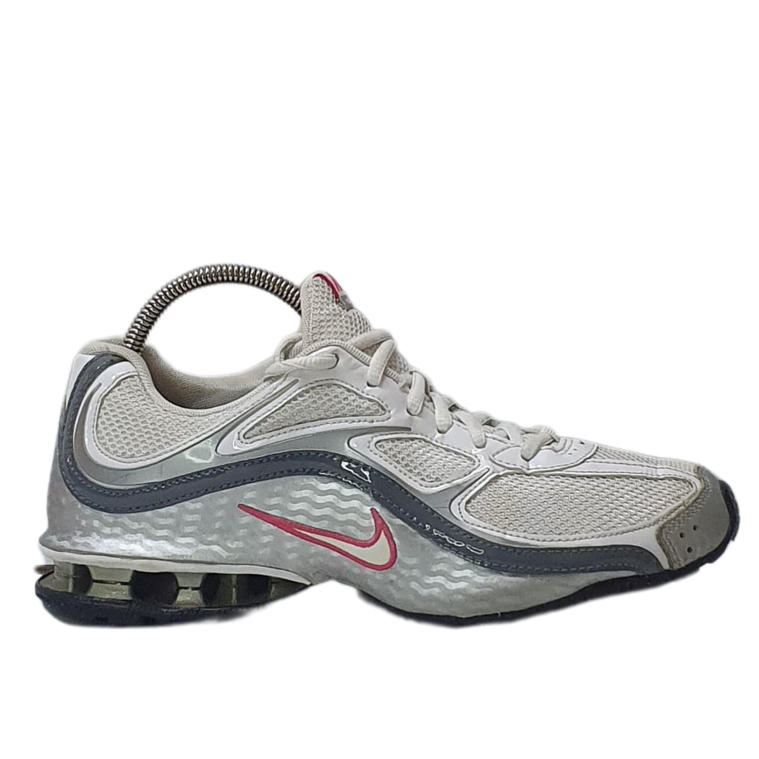 NIKE  REAX RUN 5