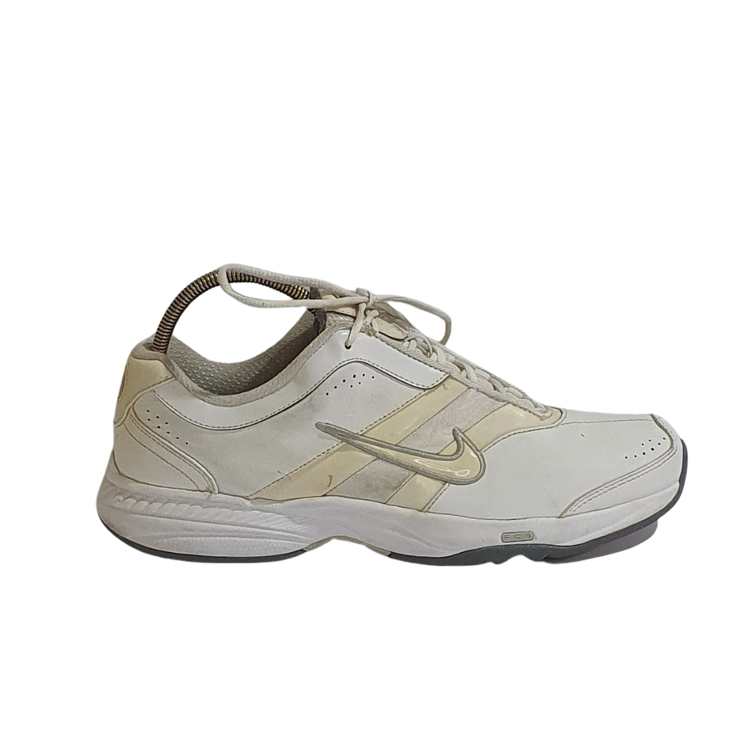 NIKE STEADY RUN