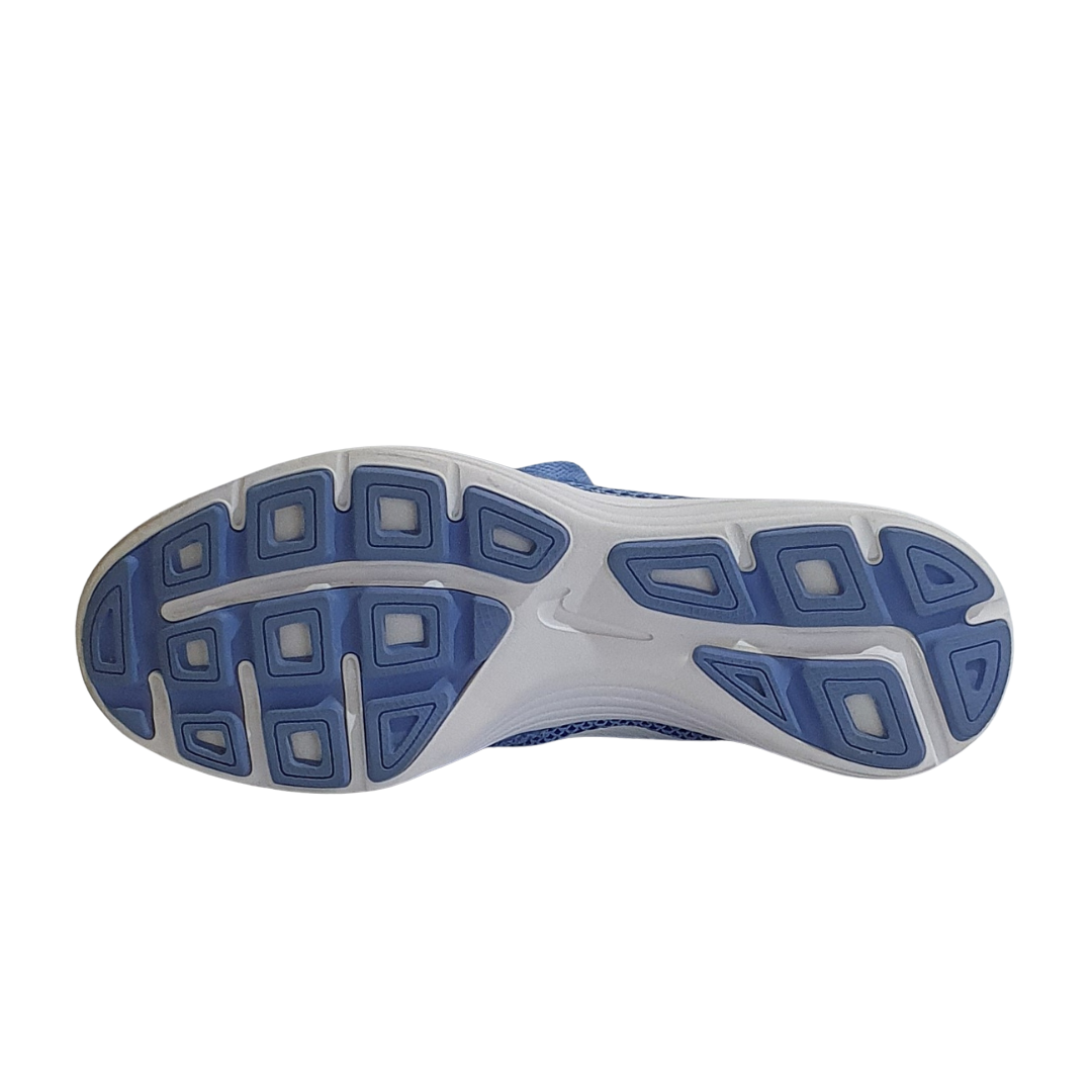 NIKE REVOLUTION 3