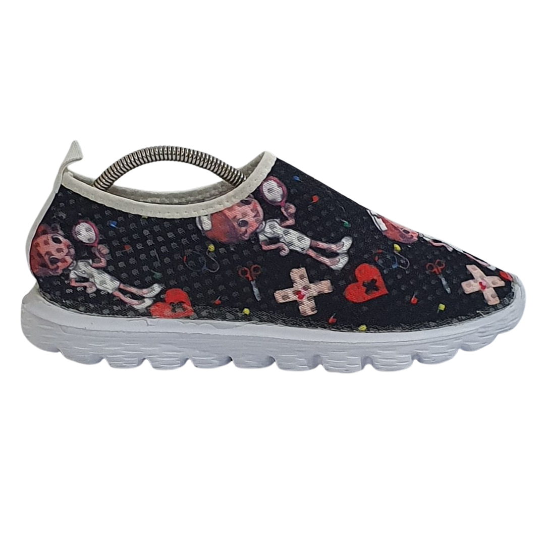 COMFY NURSE SHOE