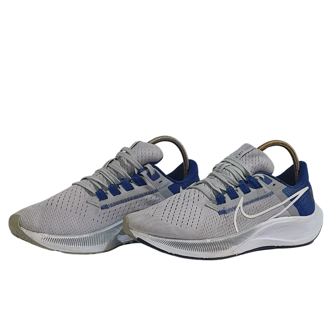 NIKE  AIR ZOOM PEGASUS 38