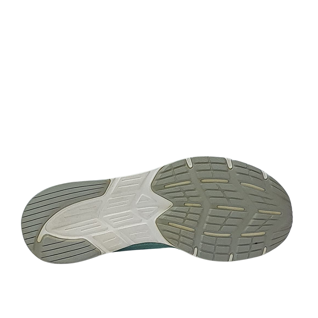 ASICS AMPLCA