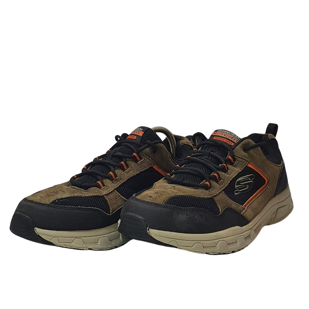 SKECHERS  OUTDOOR WATER PROOF