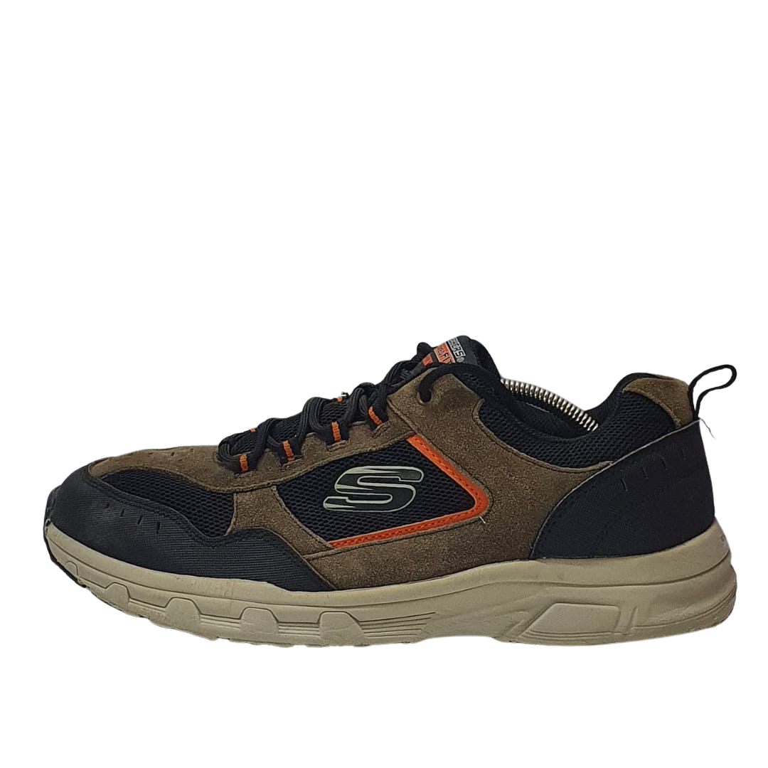 SKECHERS  OUTDOOR WATER PROOF
