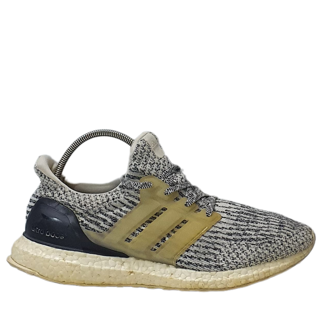 ADIDAS ULTRA BOOST
