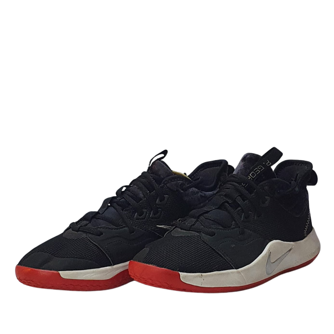 NIKE    PG 3