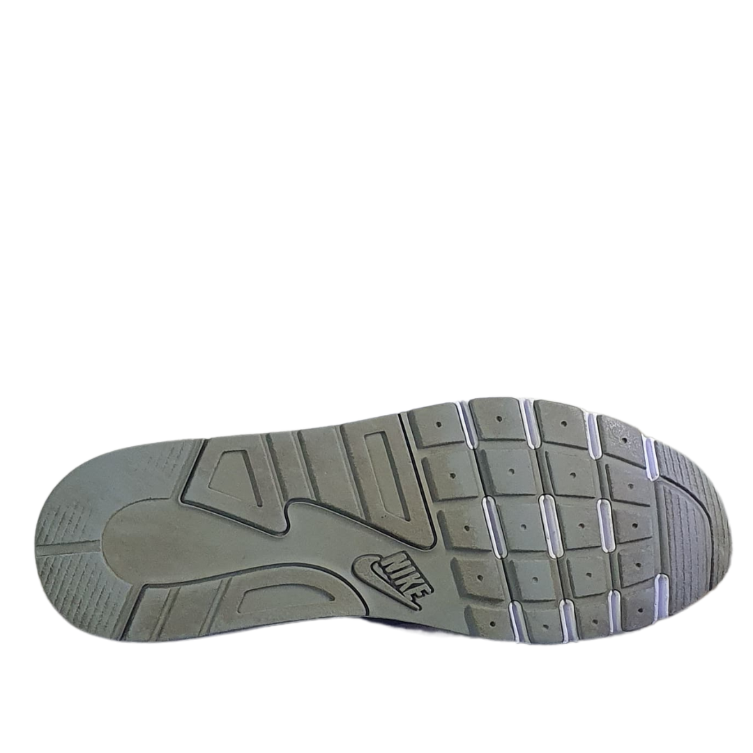 NIKE    NIGHTGAZER