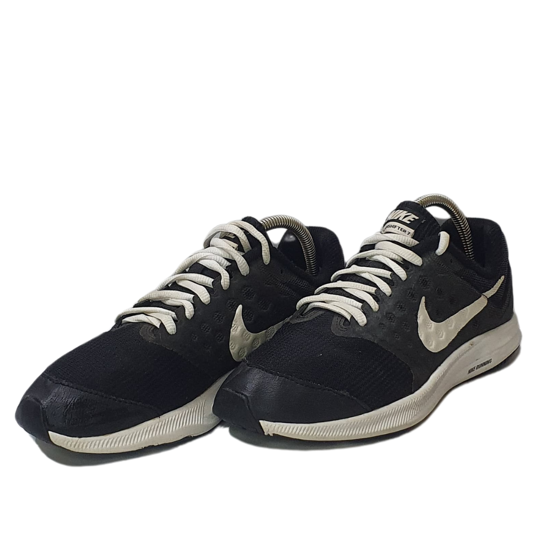 NIKE DOWN SHIFTTER 7
