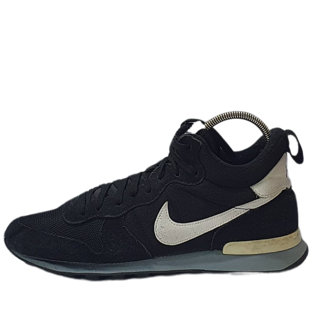 NIKE INTERNATIONALIST MID TOP