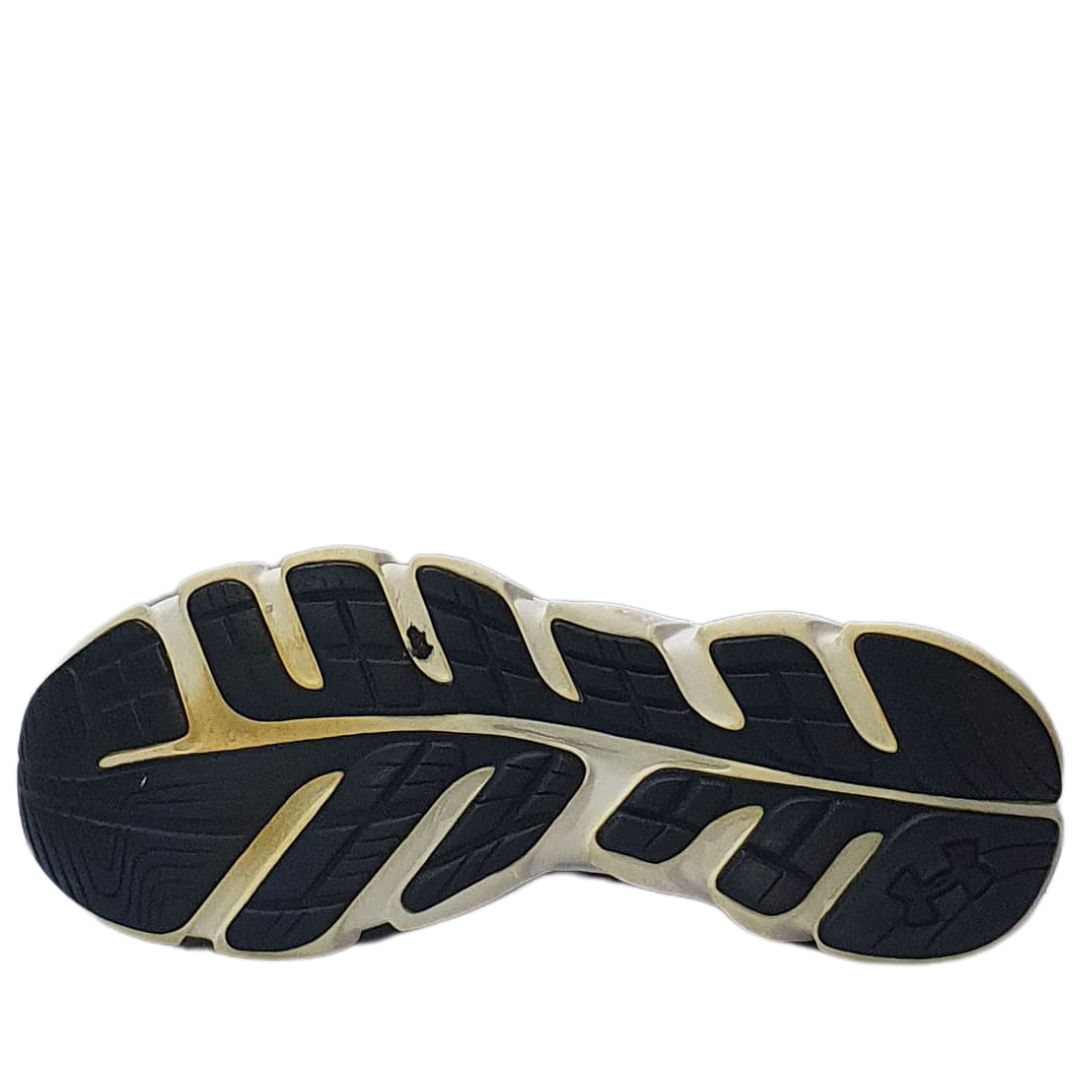 UNDER ARMOUR UA FREEDOM  ASSERT 6