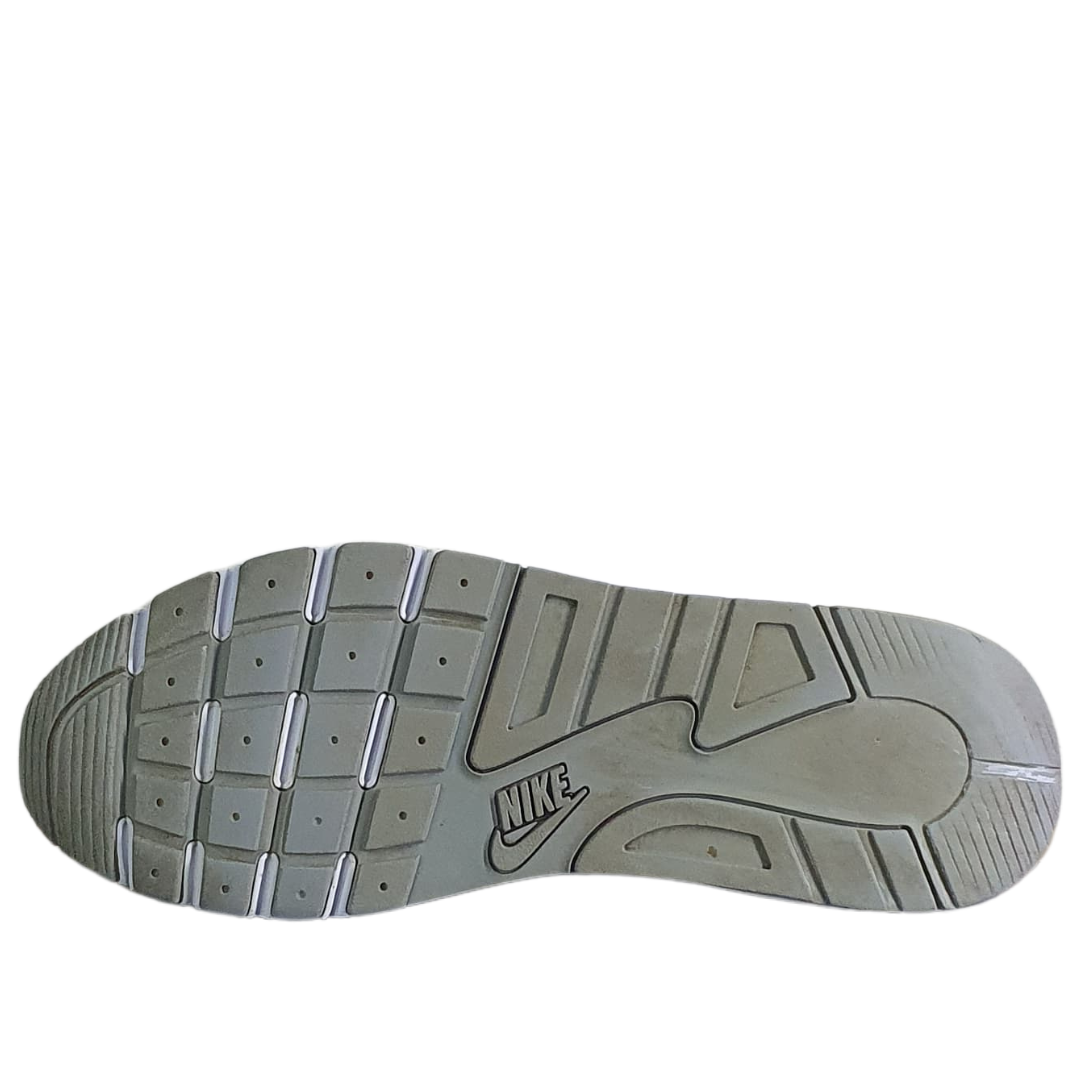 NIKE    NIGHTGAZER