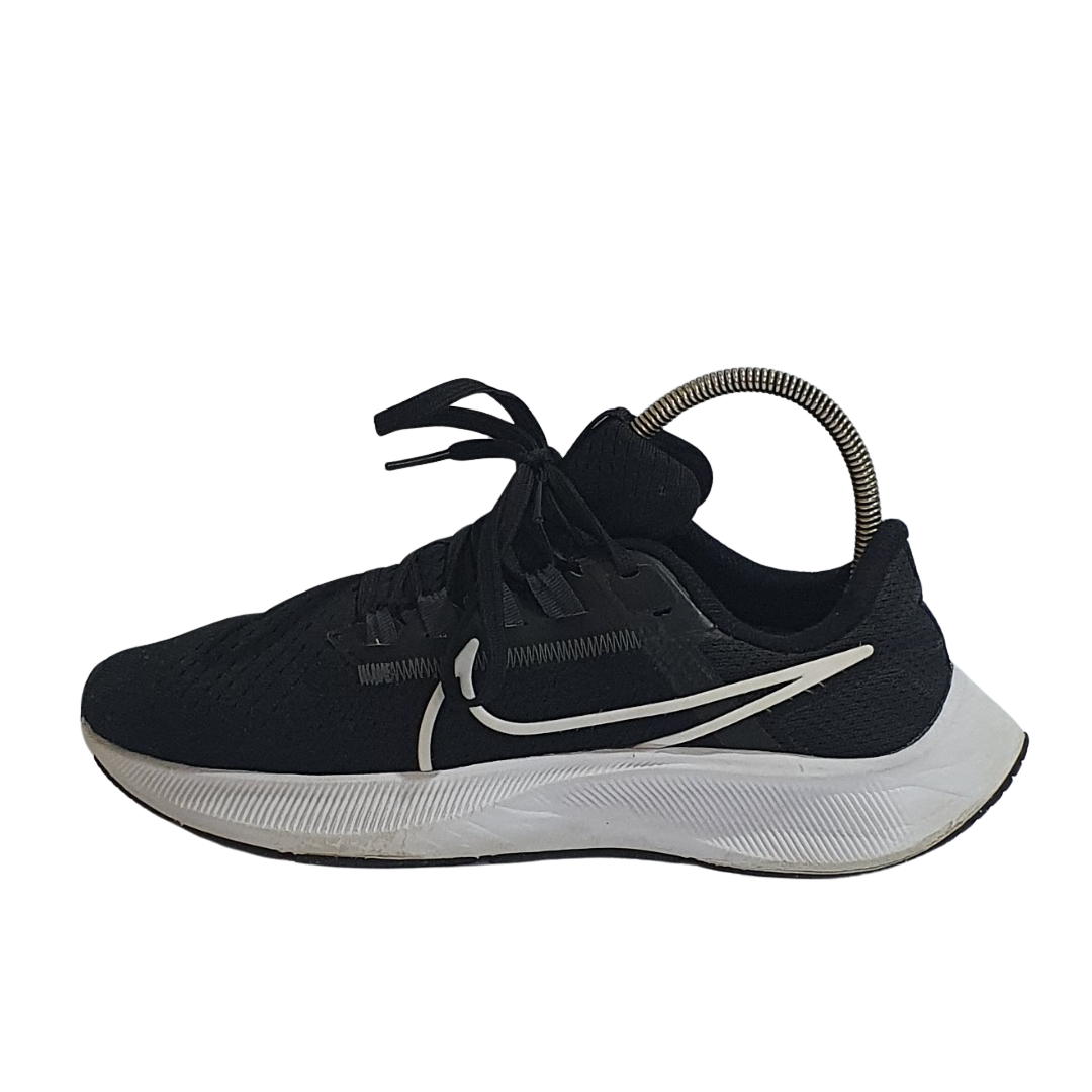NIKE AIR ZOOM PEGASUS 38