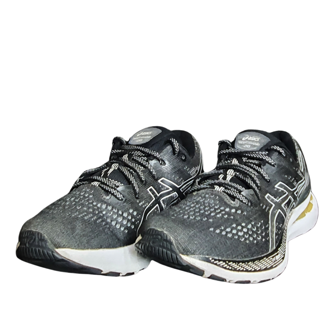 ASICS GEL KAYANO 38