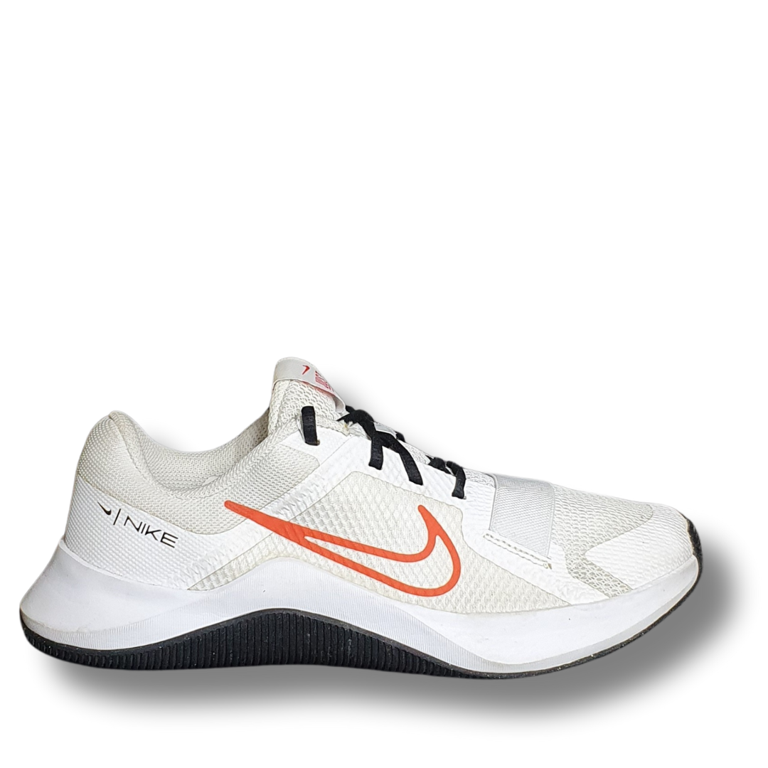 NIKE  MC TRAINER 2
