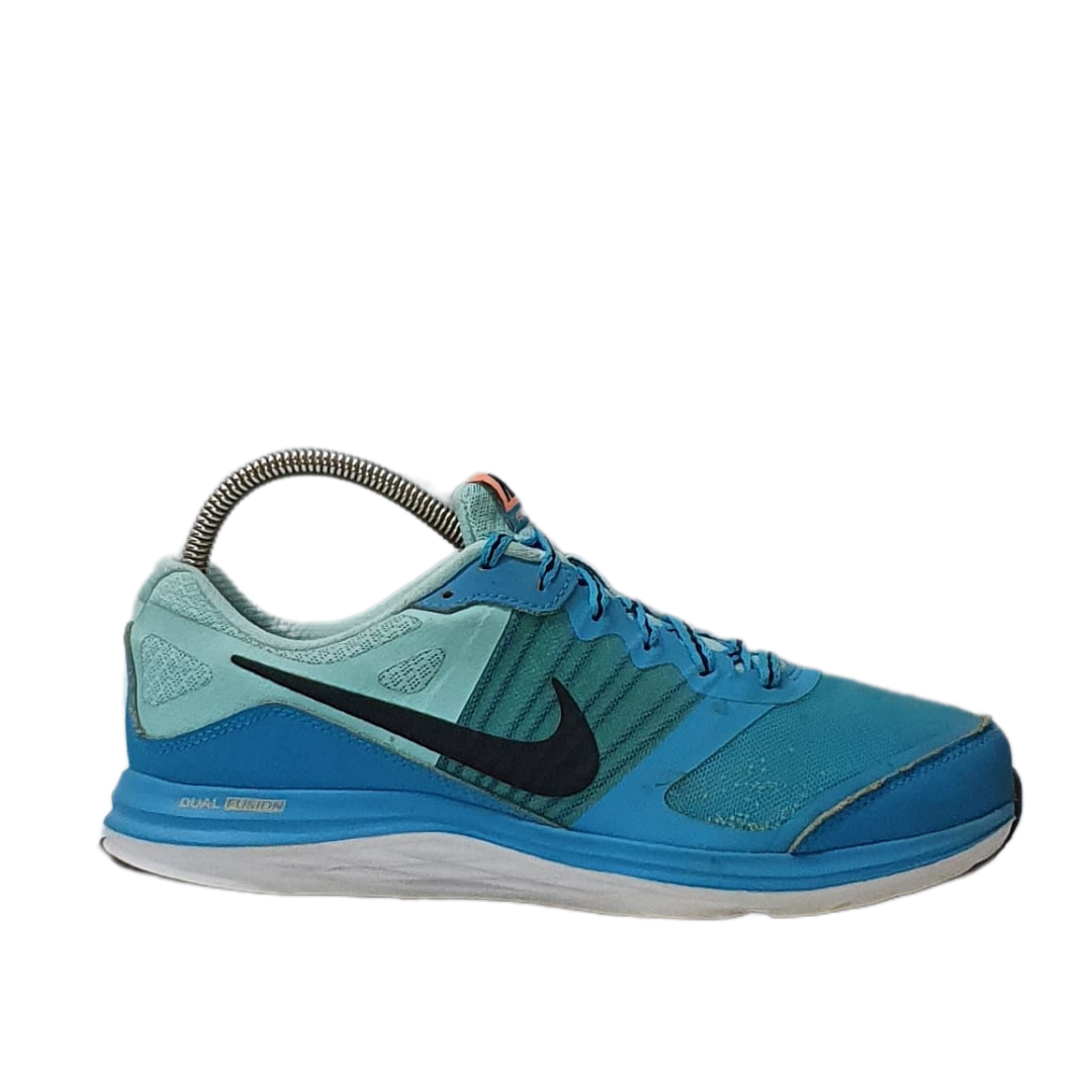 NIKE DUAL FUSION