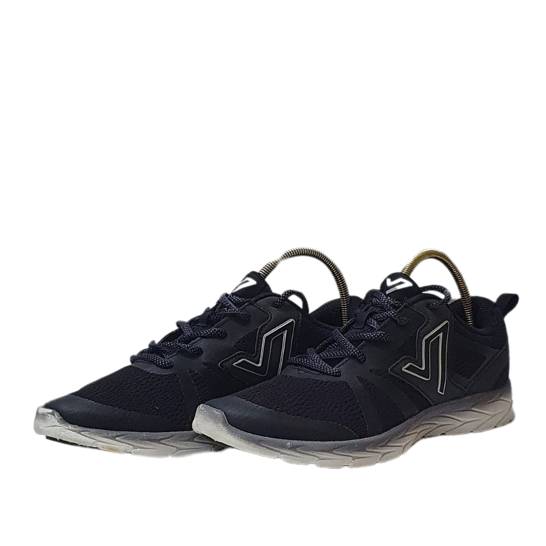 VIONIC MILES RUNNING SHOES