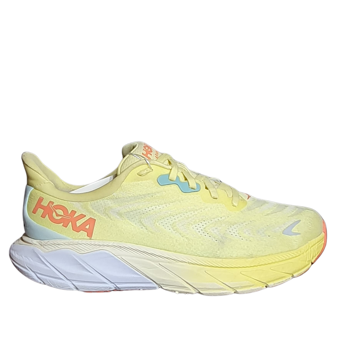 HOKA ARAHI 6