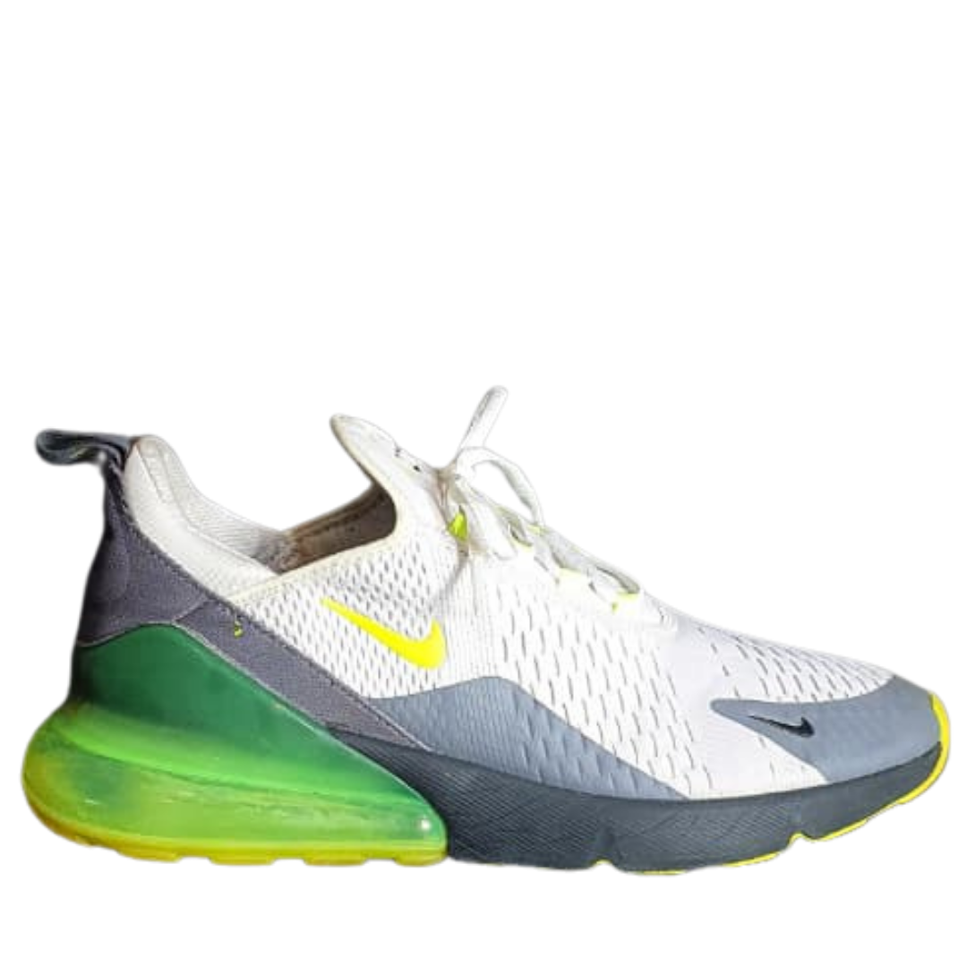 NIKE AIR MAX 270