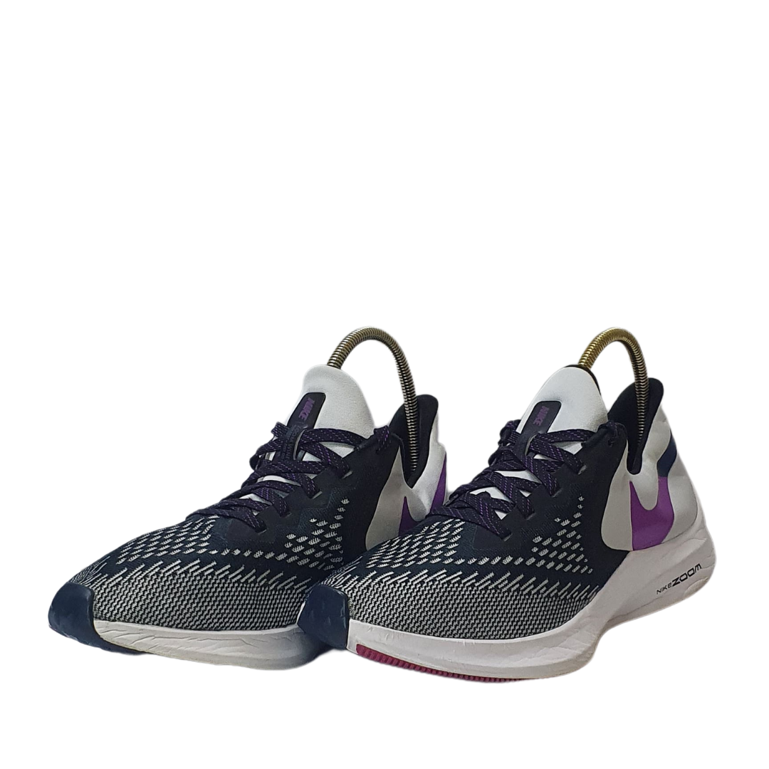 NIKE ZOOM WINFLOW 6