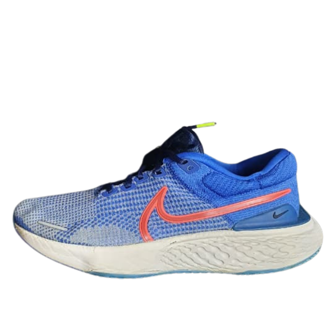 NIKE ZOOMX INVINCIBLE