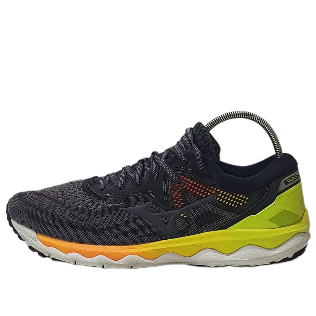 MIZUNO WAVE SKY 4