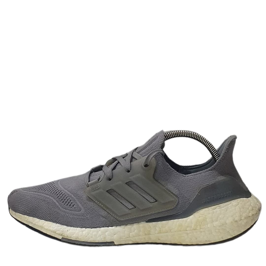 ADIDAS ULTRA BOOST 22