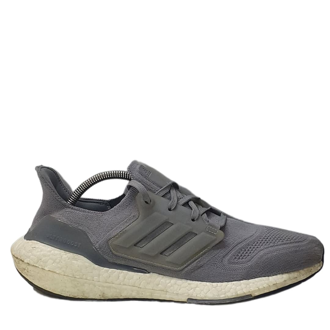 ADIDAS ULTRA BOOST 22