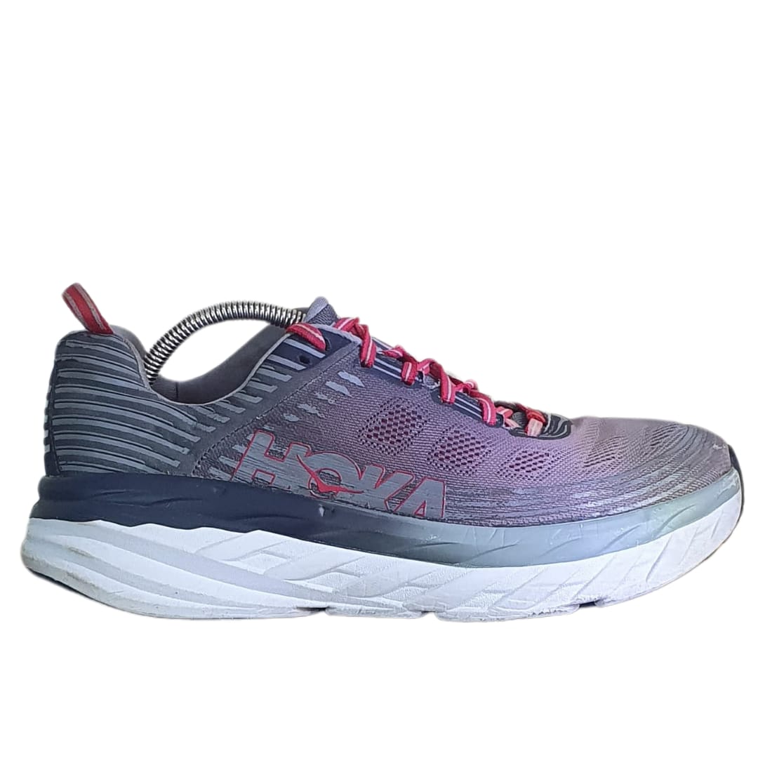 HOKA BONDI 6
