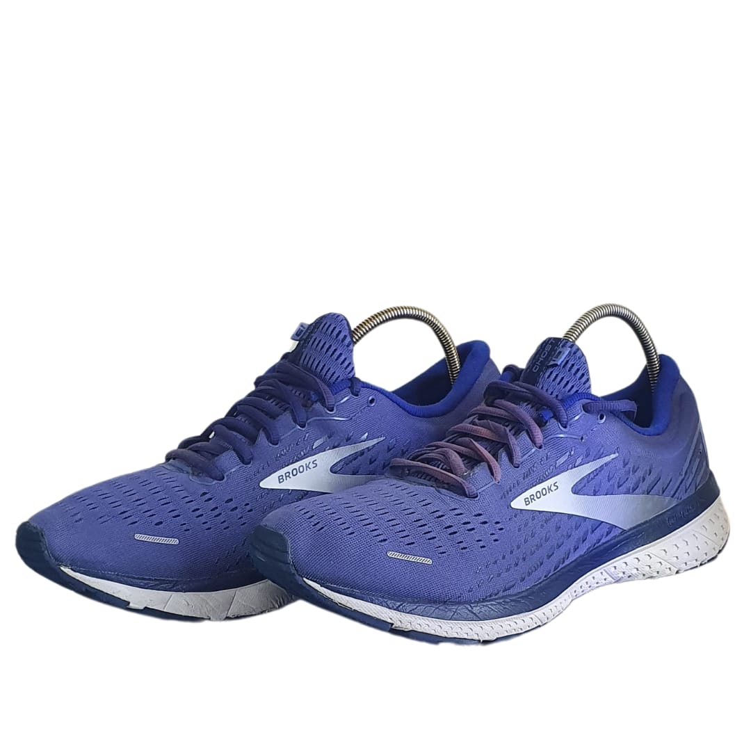 BROOKS GHOST 13