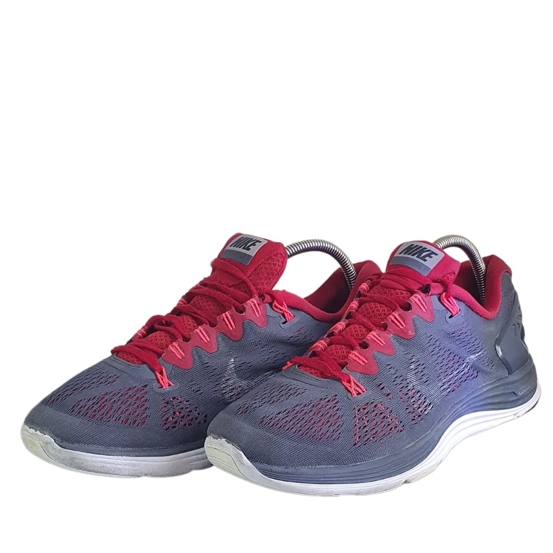 NIKE LUNARGLIDE+5