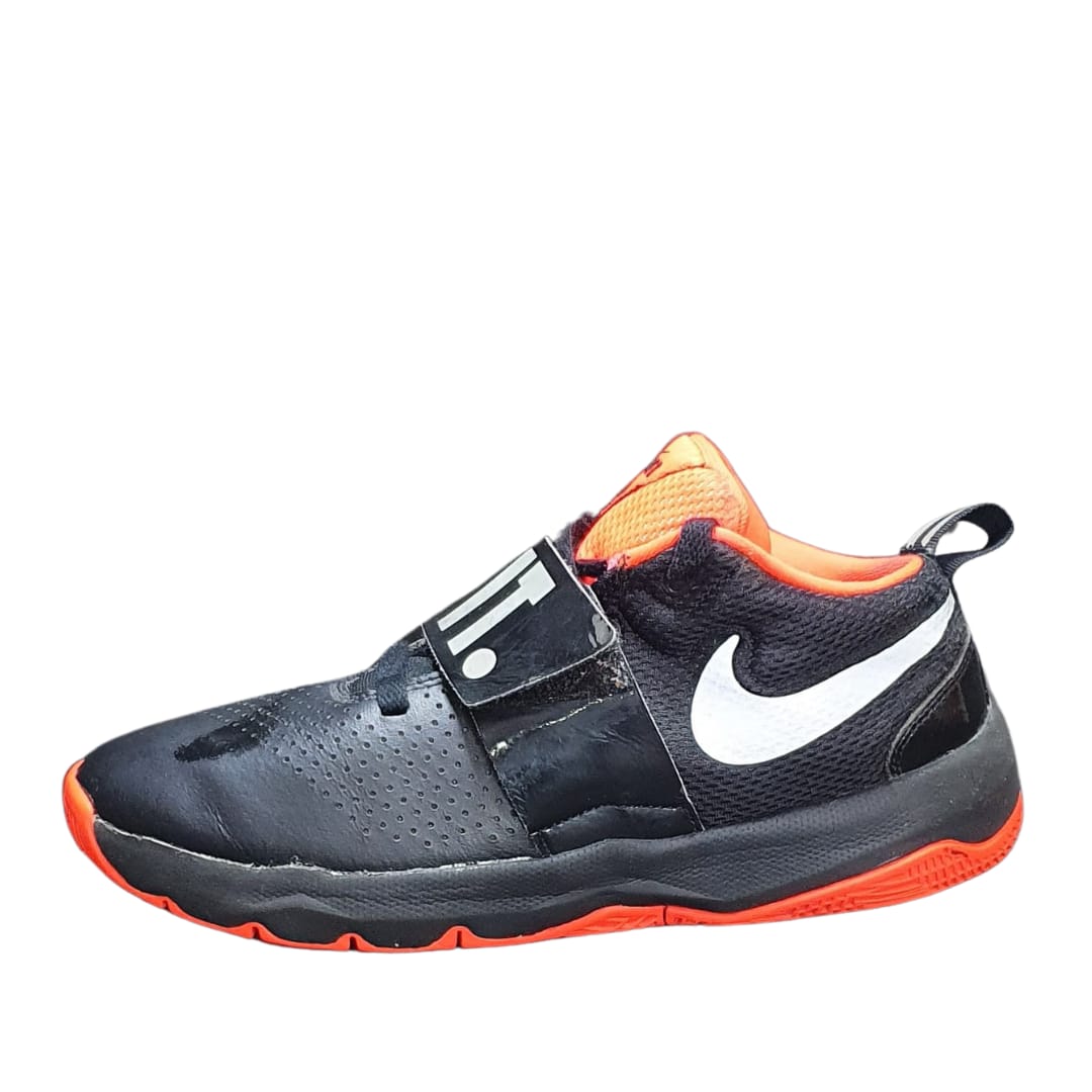 NIKE  TEAM HUSTLE D8