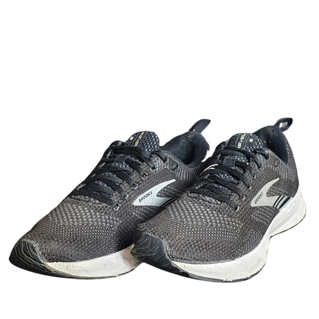 BROOKS REVEL 5