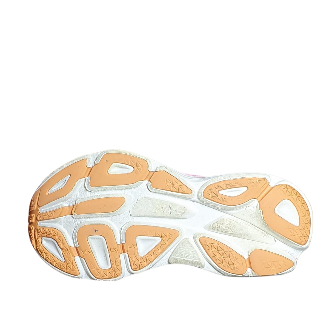 HOKA BONDI 8