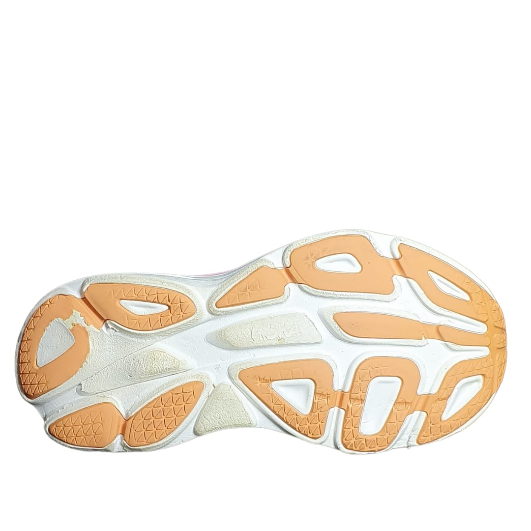 HOKA BONDI 8