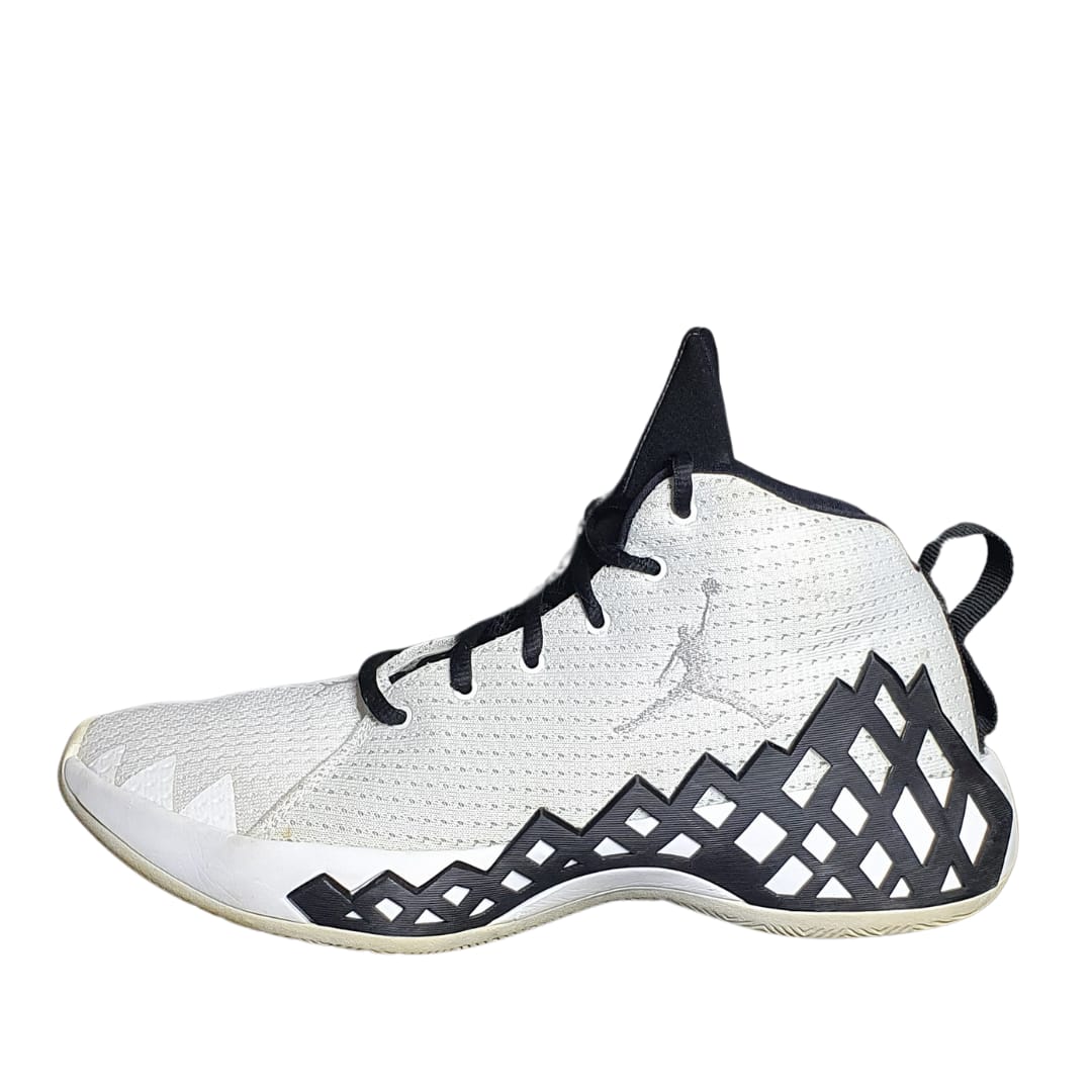JORDAN JUMPMAN  DIAMOND